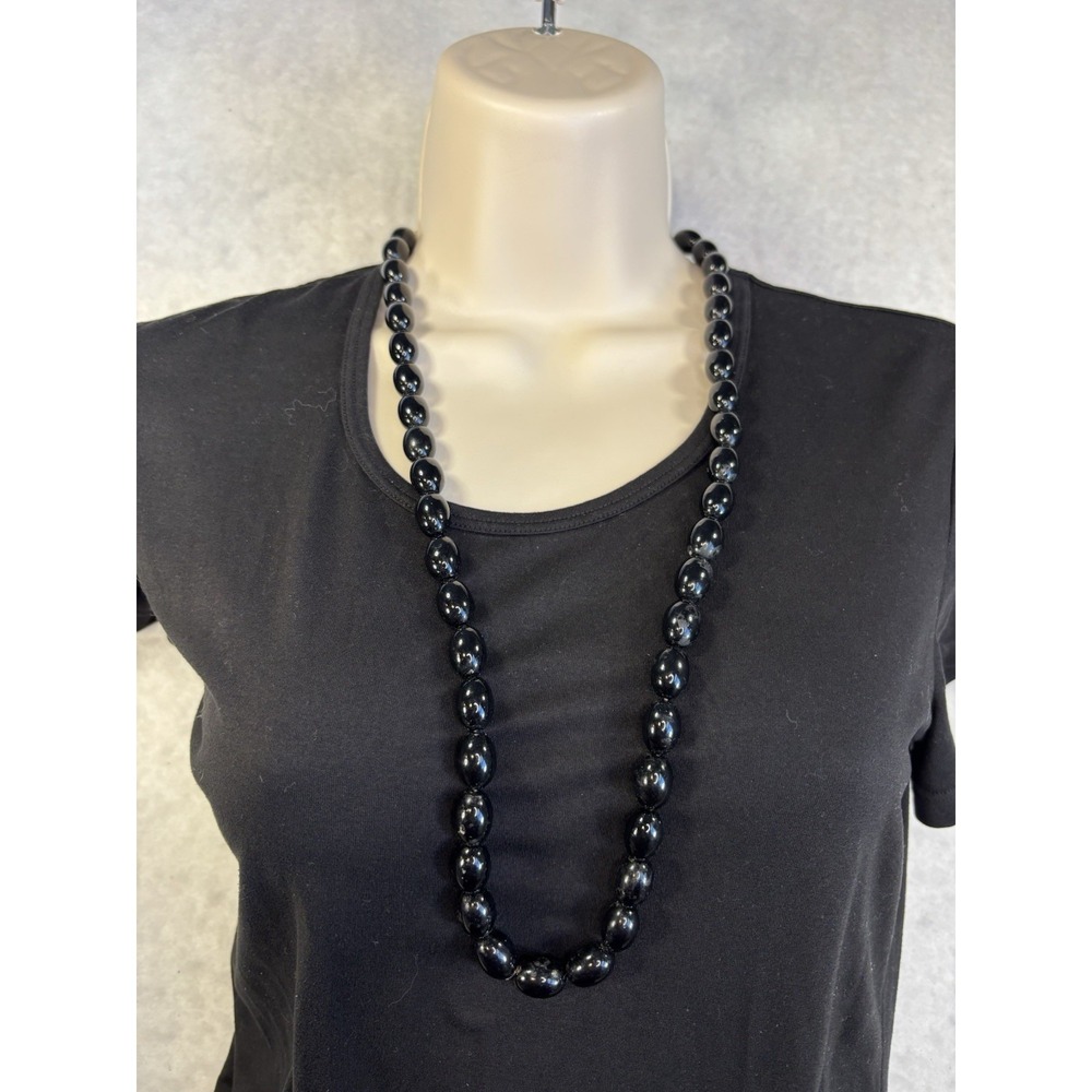 Women's Classic Timeless Staple Capsule Simple Black Bead Necklace Career Office